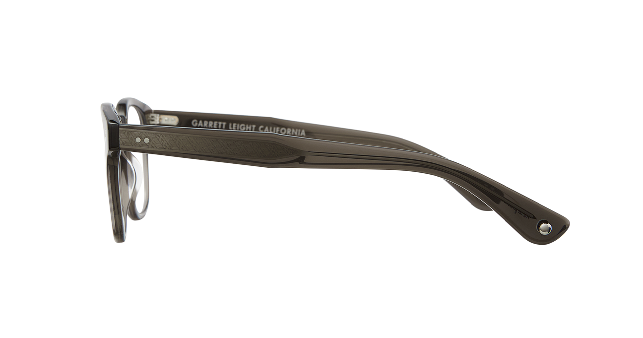 Our cult-favorite Ace Sun transformed into an optical. Ace II reflects the standard way in which we design and create premium eyewear. We’re not reinventing the wheel here – just putting some rims on ‘em.