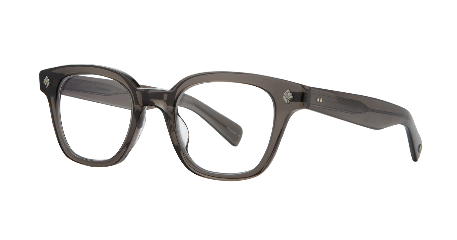 With rich materials and a bold silhouette, the Naples Bio Charcoal eyeglass frame infuses a modern design with vintage sensibility. Palm leaf plaques embellish the exaggerated end pieces for a look that's equal parts minimal and striking. Select colorways are crafted from our new bio-based acetate. Hand Finished in LA. Now Available in Toronto, Canada.