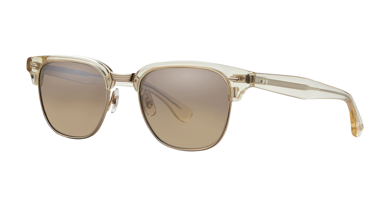 Vintage with modern sophistication—the Elkgrove Sunglass frame combines a unique browline, a deep square lens shape made from biodegradable acetate and a larger fit for those with bolder tastes. It features contoured temples inspired by 50s car fins and is finished with our distinctive metal plaques.