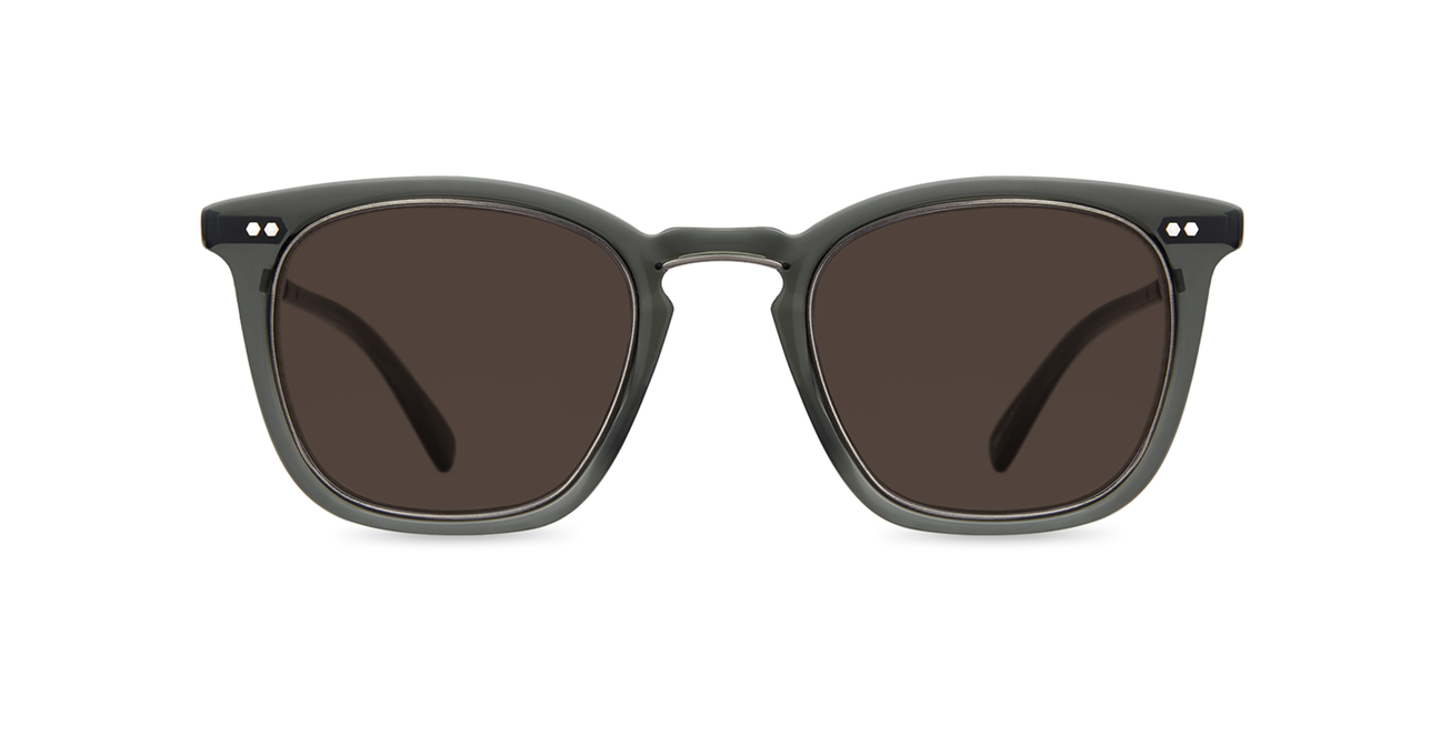 Getty II is a balanced square sunglass silhouette inspired by iconic Hollywood eyewear. Getty’s original palette was developed with the most respected of Japanese acetate houses. The updated edition offers new colors, as well as a titanium inner-frame eyewire and refined titanium bridge accent.